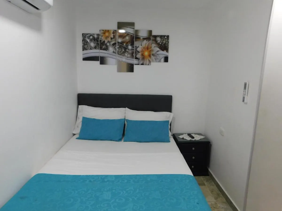 Karey Apartamentos By Danp Santa Marta